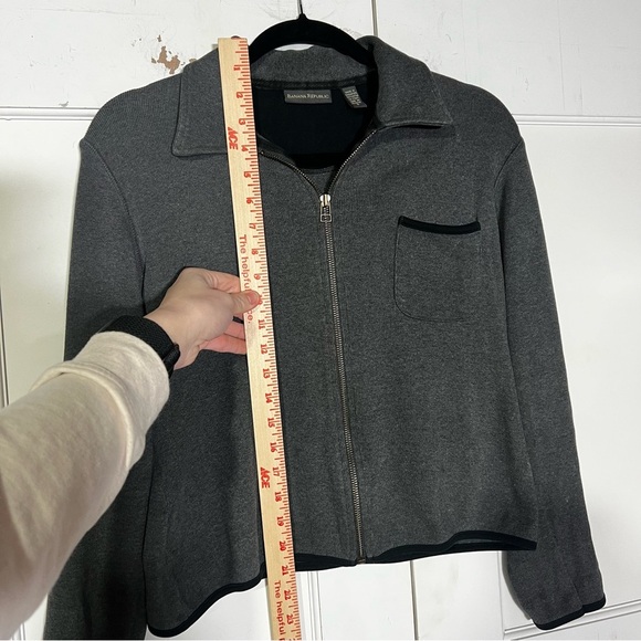 Banana Republic Collared Sweater Jacket Gray with Black Trim Ribbed Size Small - Picture 5 of 11
